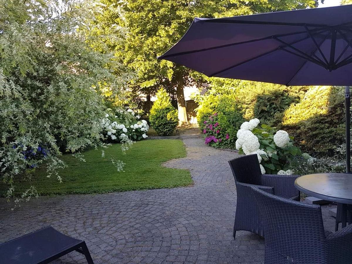 Bnbmarlies Oirsbeek Bagian luar foto