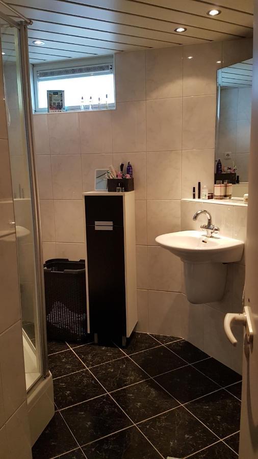 Bnbmarlies Oirsbeek Bagian luar foto