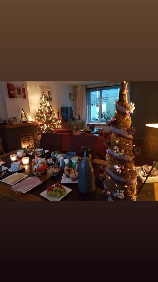 Bnbmarlies Oirsbeek Bagian luar foto